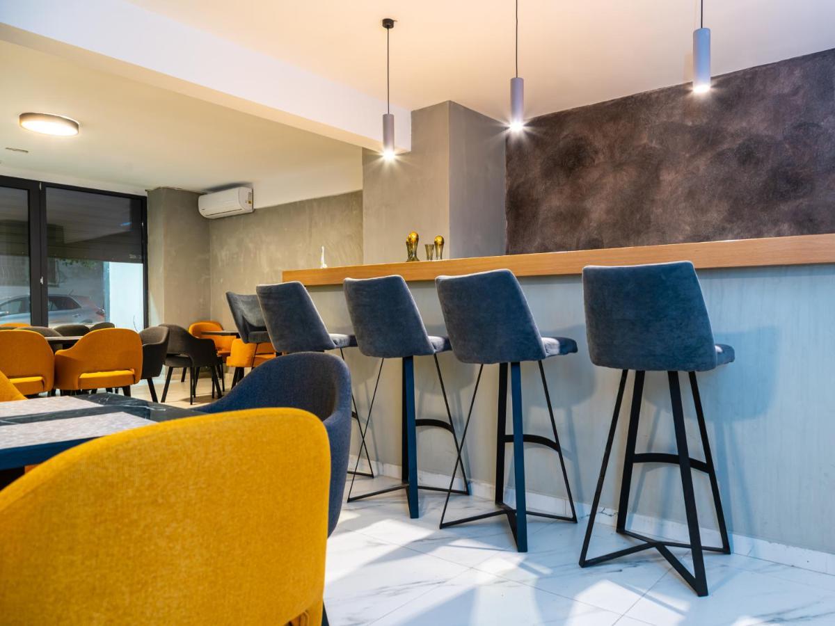 Vitruvius Smart Hotel & Spa Atene Esterno foto